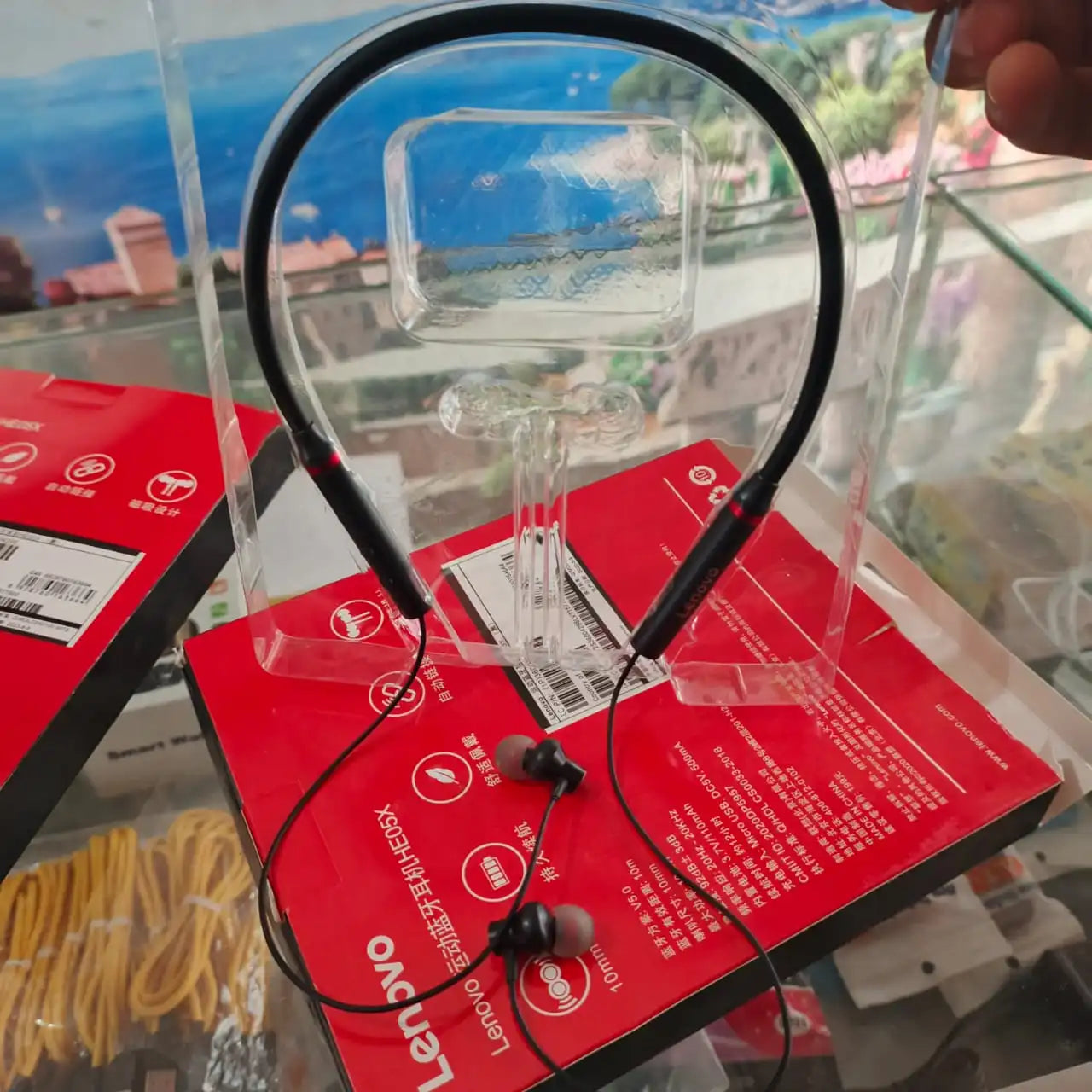 Lenovo Wireless Neckband Bluetooth Earphones – Premium Bass, Long Battery Life & Comfortable Fit